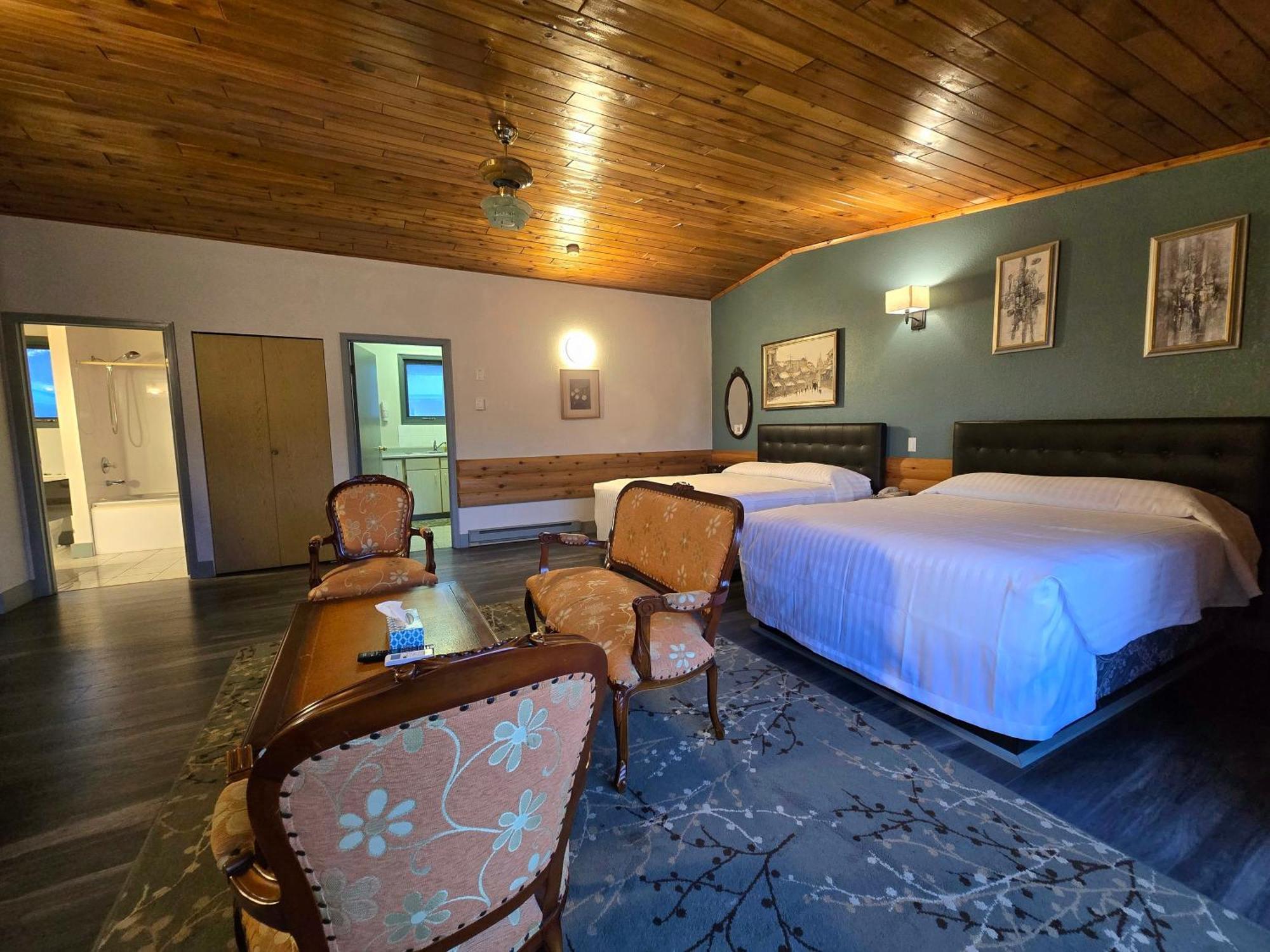 Alpine Motel 3*