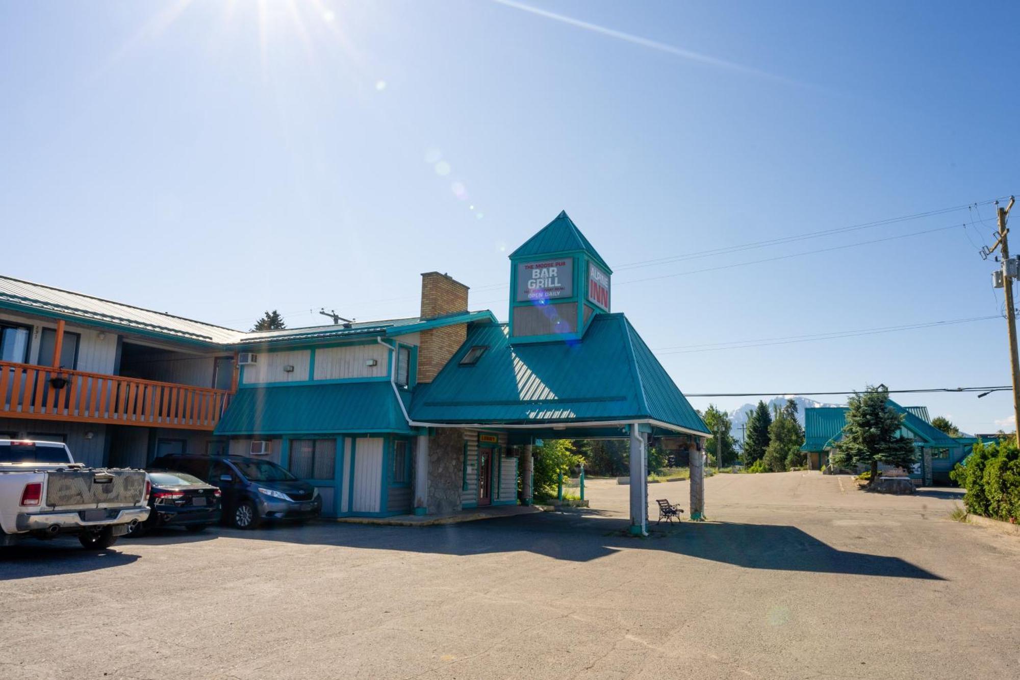 Alpine Motel 3*